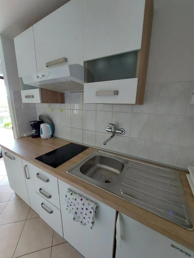 Apartment Apartmani Ana Cres
