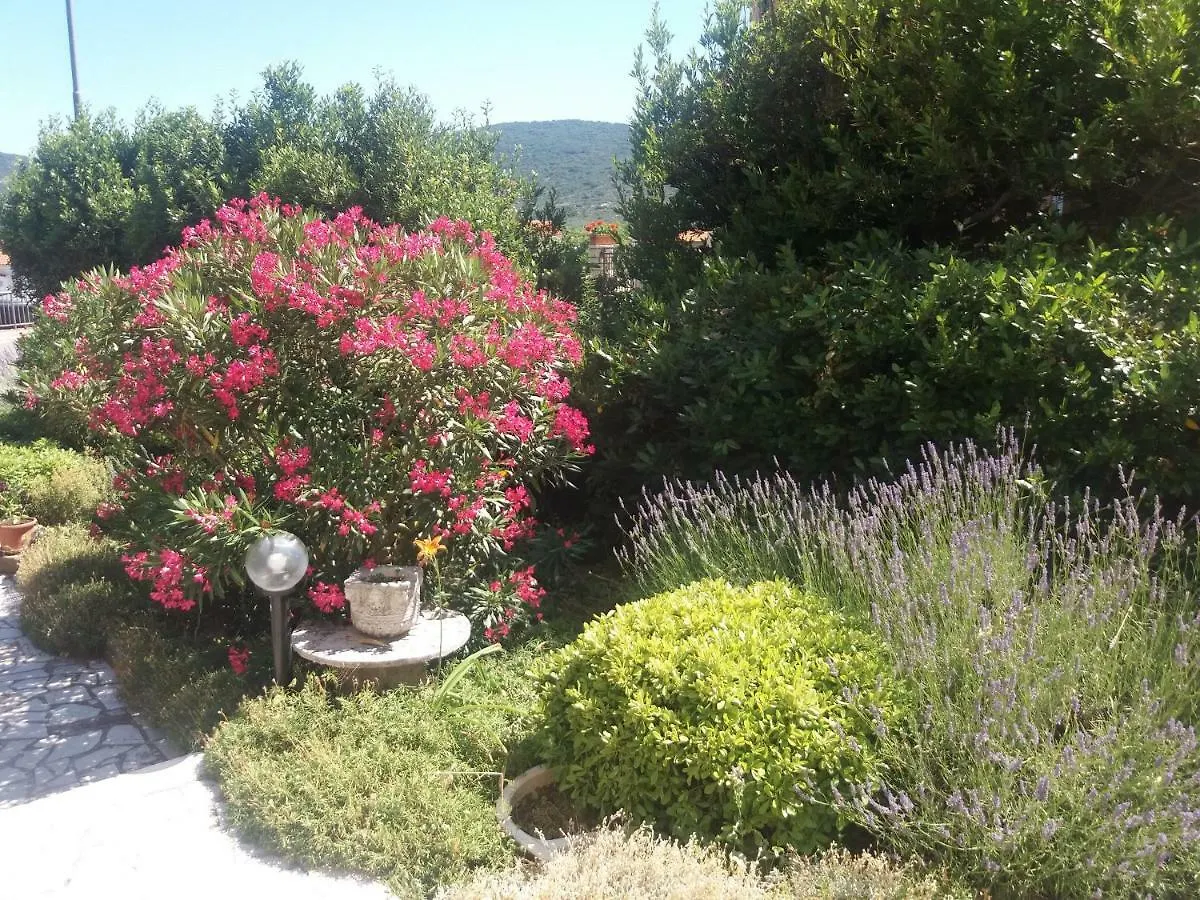 Apartmani Ana Cres